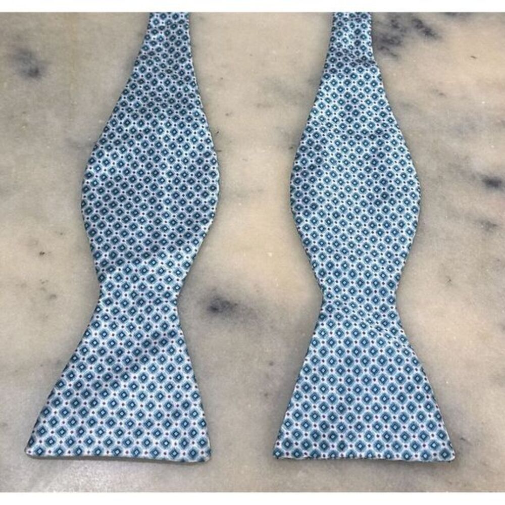 Countess Mara 100% Silk Handmade Blue Geometric Self Tie Adjustable Bow Tie